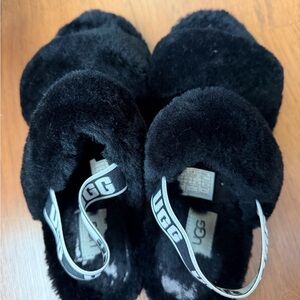 UGG Slippers Fluff Yeah